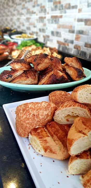 Gastro Lavin Garden Hotel