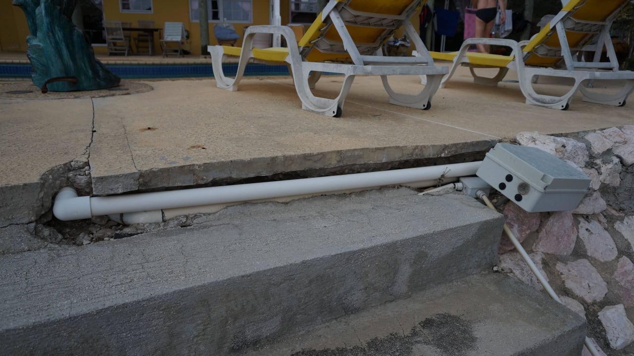 Treppe zum Pool Watapana Appartements