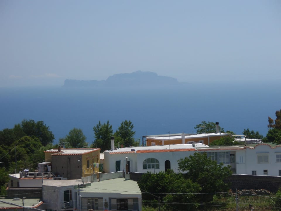 Capri im Dunst Hotel La Luna