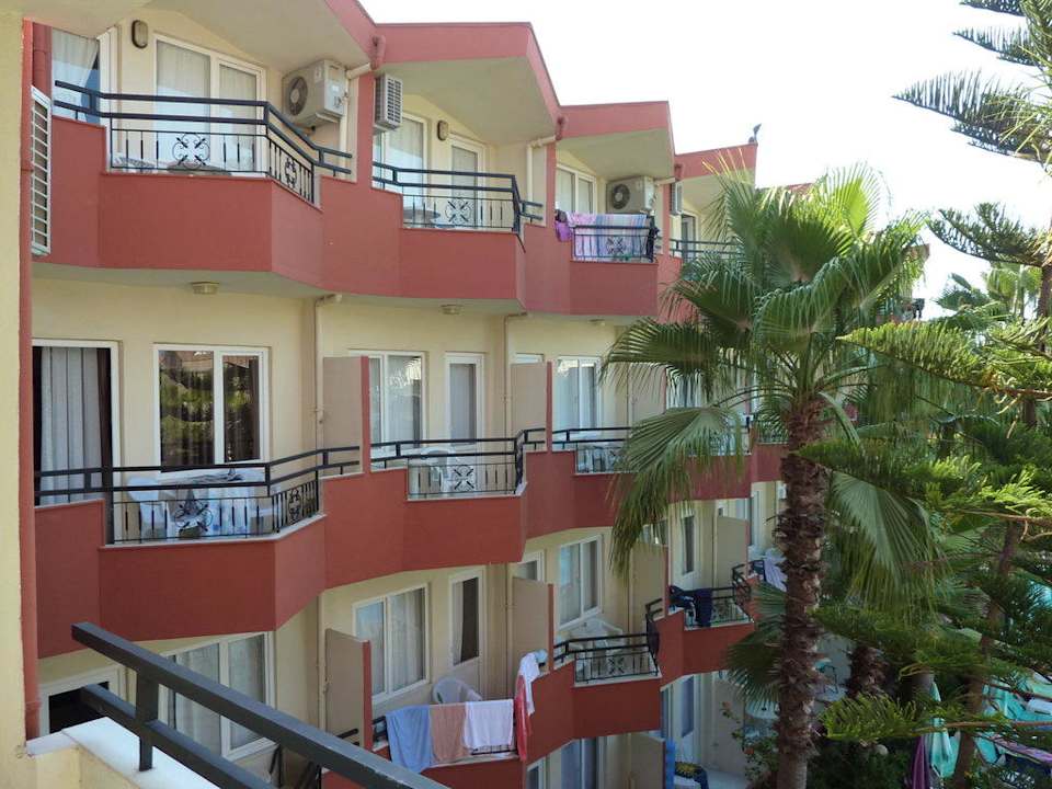 Semoris Semoris Hotel