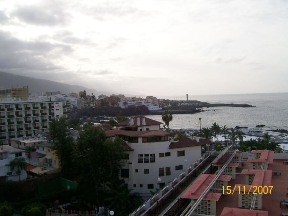 Blick vom Hotel Richtung Westen H10 Tenerife Playa