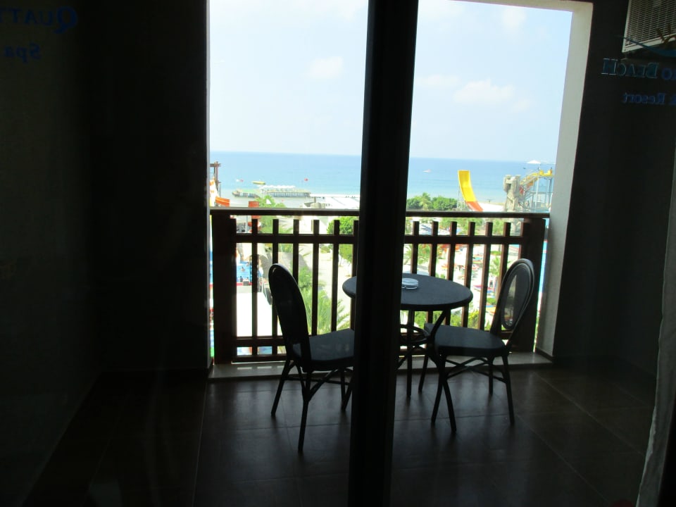 Ausblick aus unserem Zimmer 358 Quattro Beach Spa & Resort