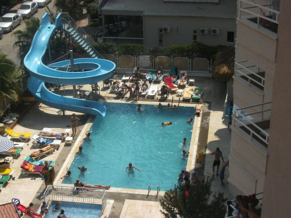 Der Pool Club Hotel Anjeliq