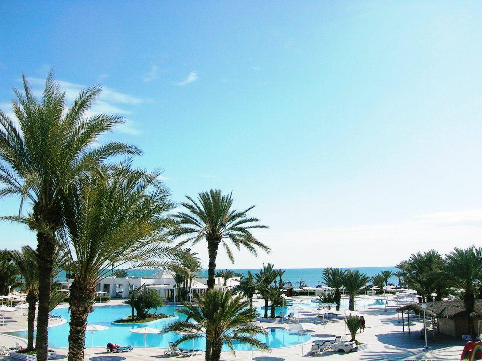 Aufsicht auf den Pool Hotel El Mouradi Djerba Menzel