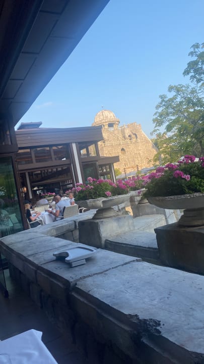 Gastro Xanadu Resort Hotel