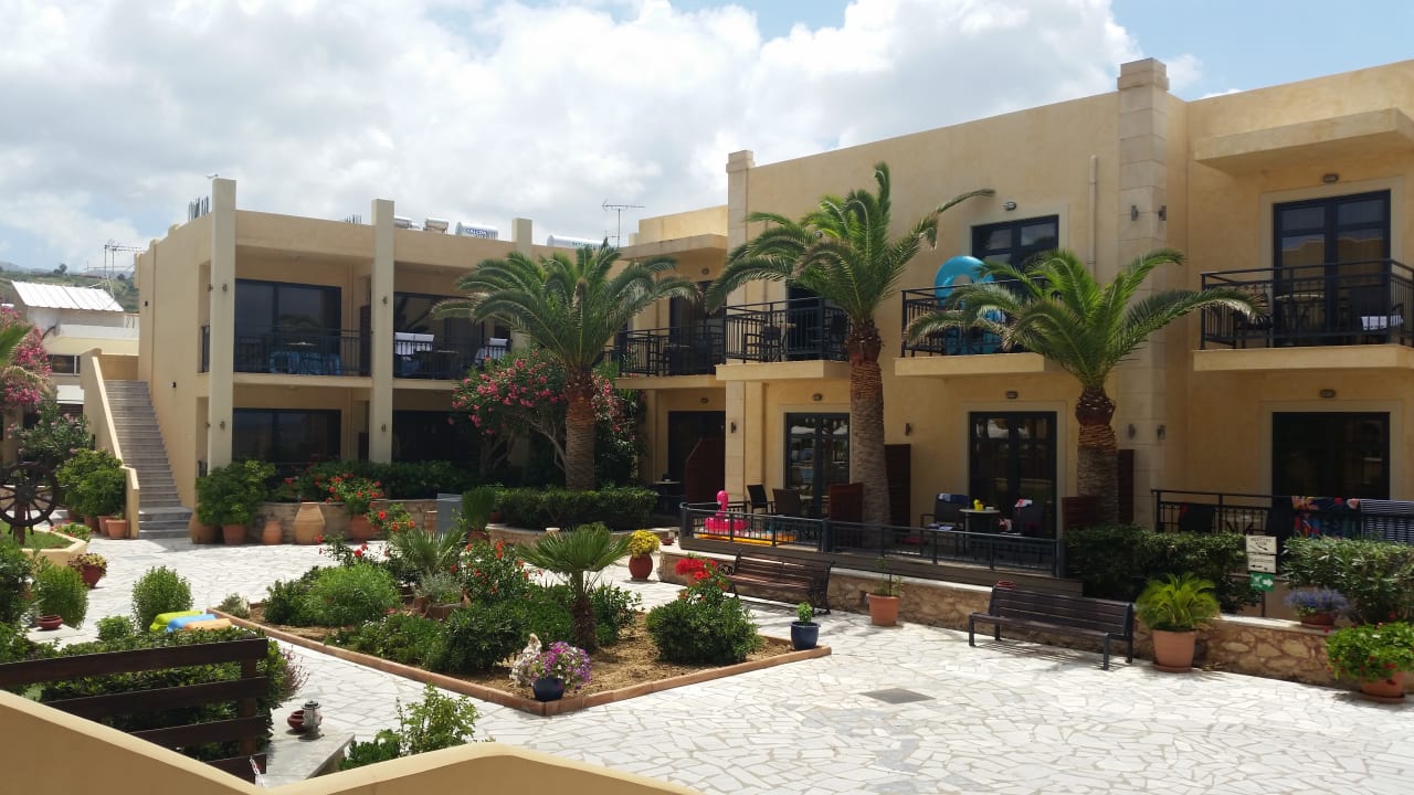 Gartenanlage Hotel Atlantis Beach