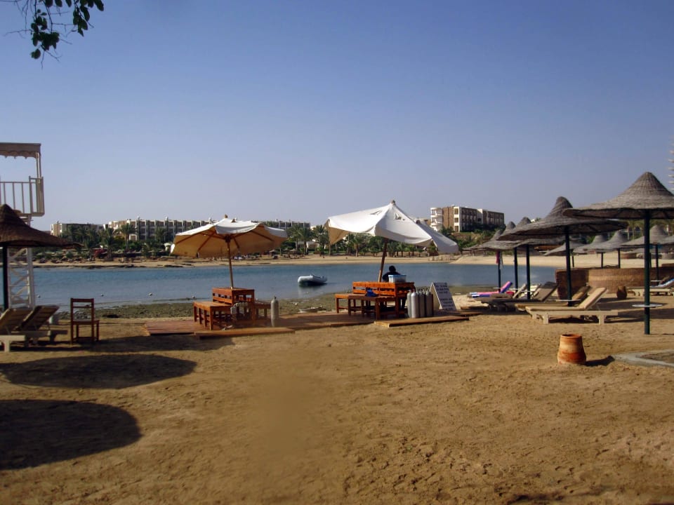 Strandaktivitäten... Brayka Bay Resort