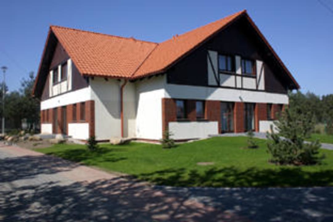 Jeden z budnków apartamentowych Hotel Czarny Kos