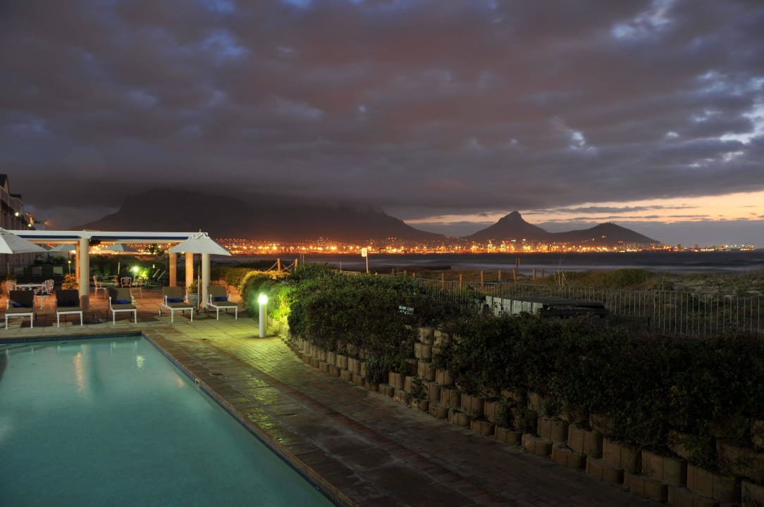 View Cape Town Beachfront Apartments at Leisure Bay
