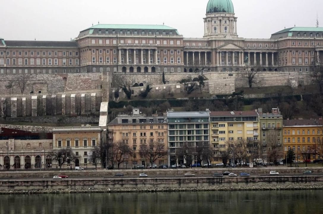 Shore view Hotel Lanchid 19