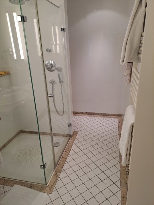 Zimmer Waldhotel Tannenhäuschen