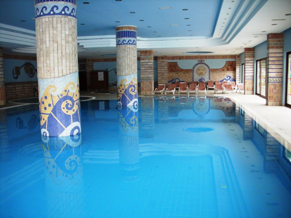 Hallenbad Adalya ArtSide