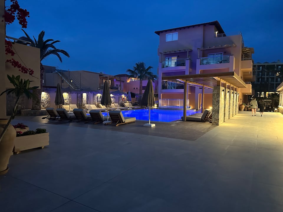 "Einer der Pools" High Beach Resort (Malia) • HolidayCheck (Kreta ...