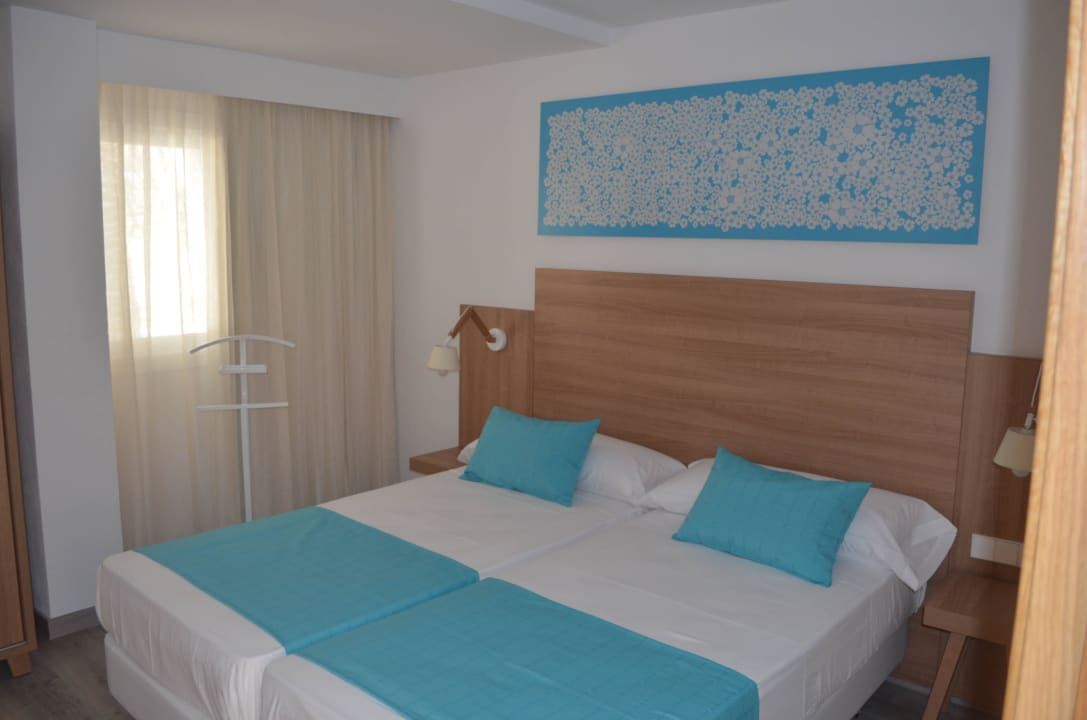 Bedroom Cala Llenya Resort Ibiza