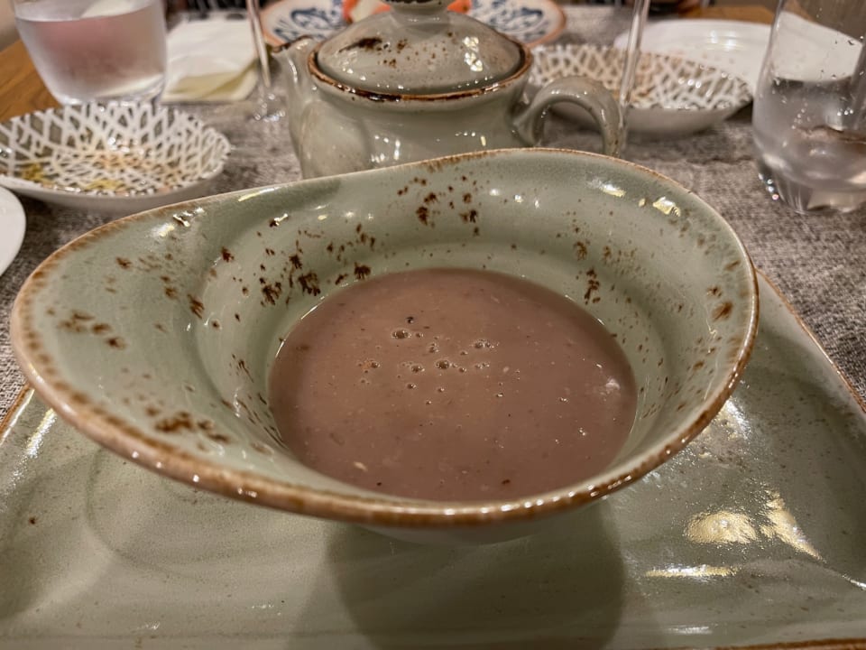 Gastro Acanthus Cennet Barut Collection