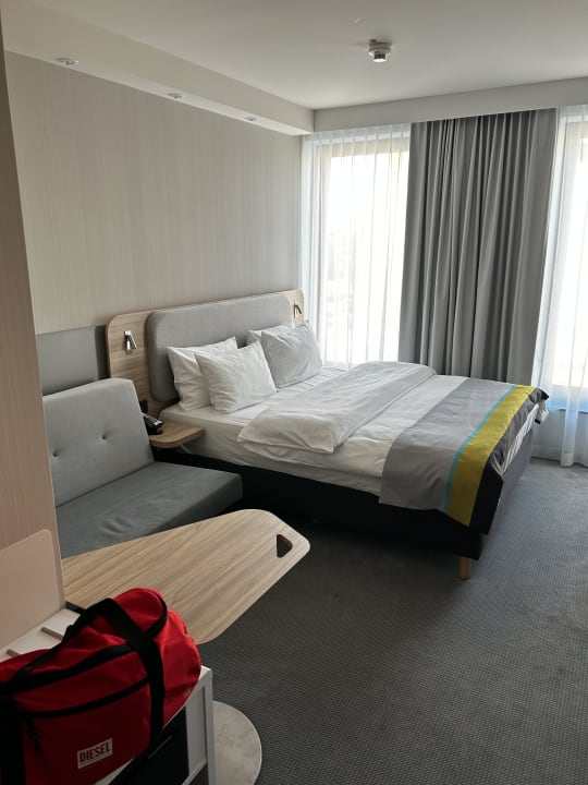 Zimmer Holiday Inn Express Düsseldorf - Hauptbahnhof by IHG