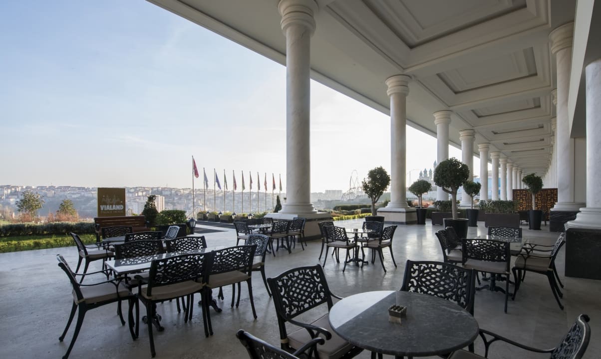 Gartenanlage Isfanbul Holiday Home & Suites