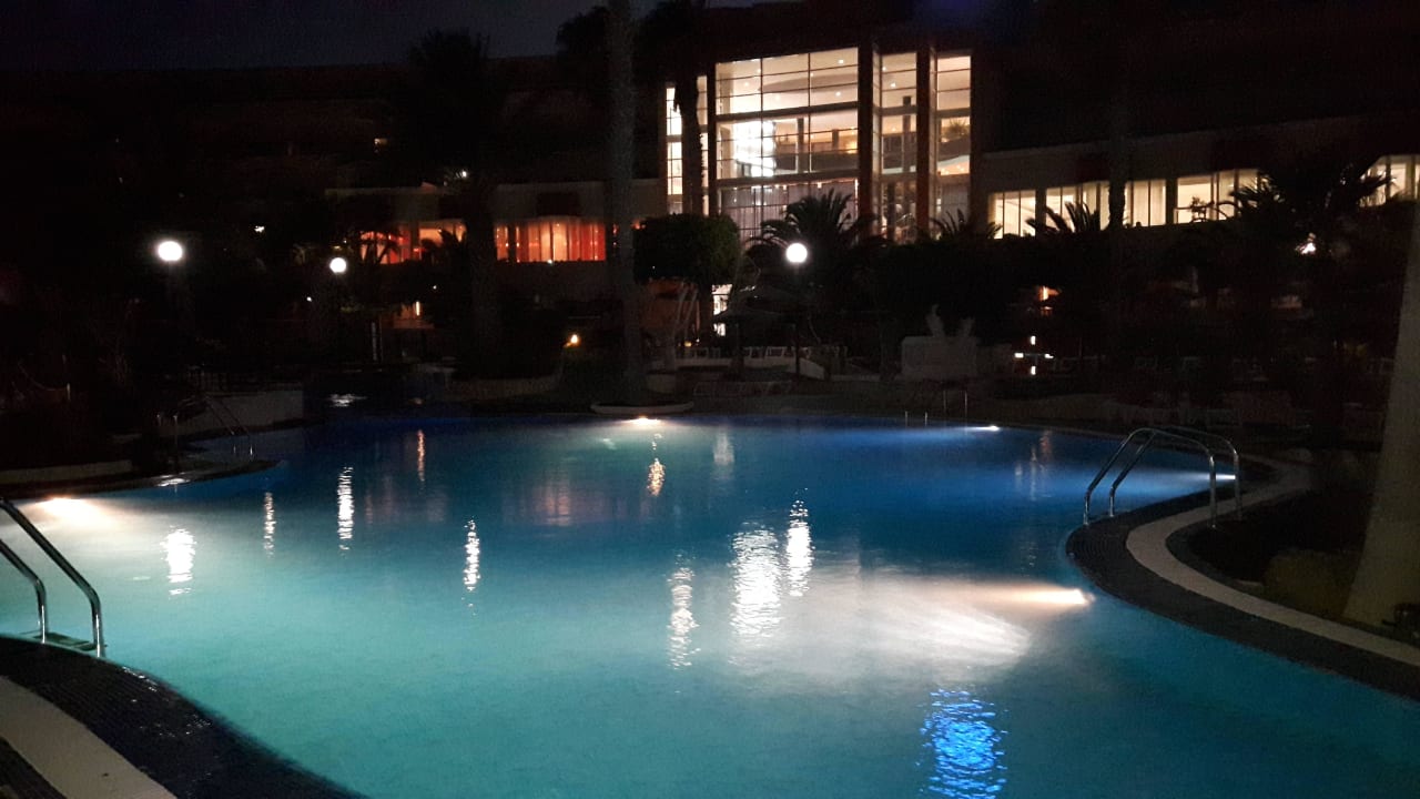 Bei Nacht LABRANDA Golden Beach