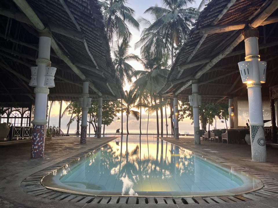 Pool Neptune Village Beach Resort & Spa