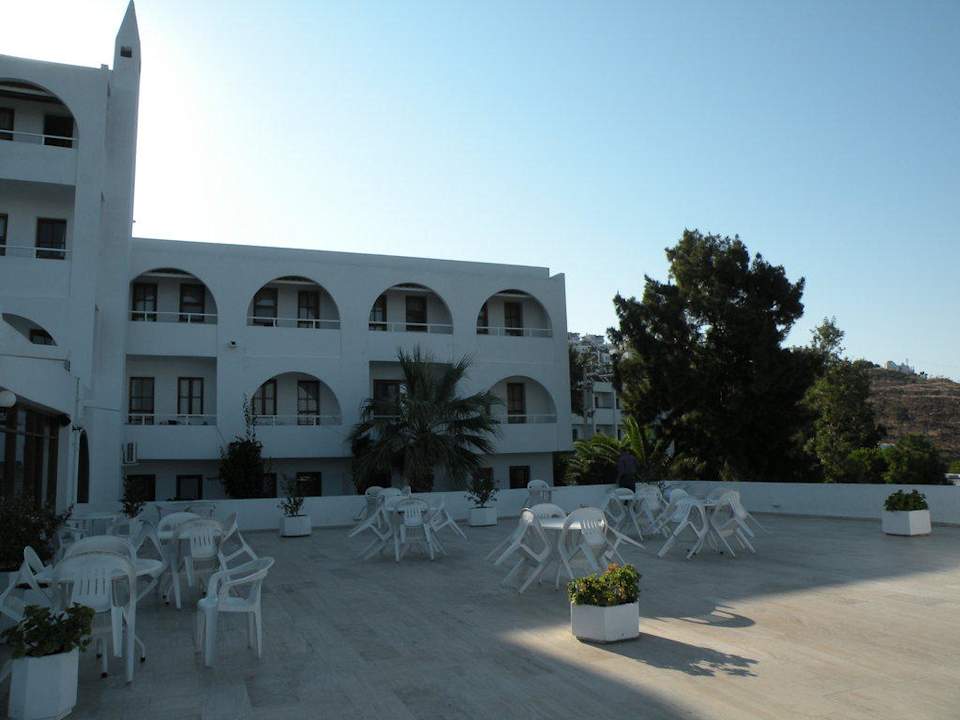 Taras przy lobby barze Woxxie Hotel