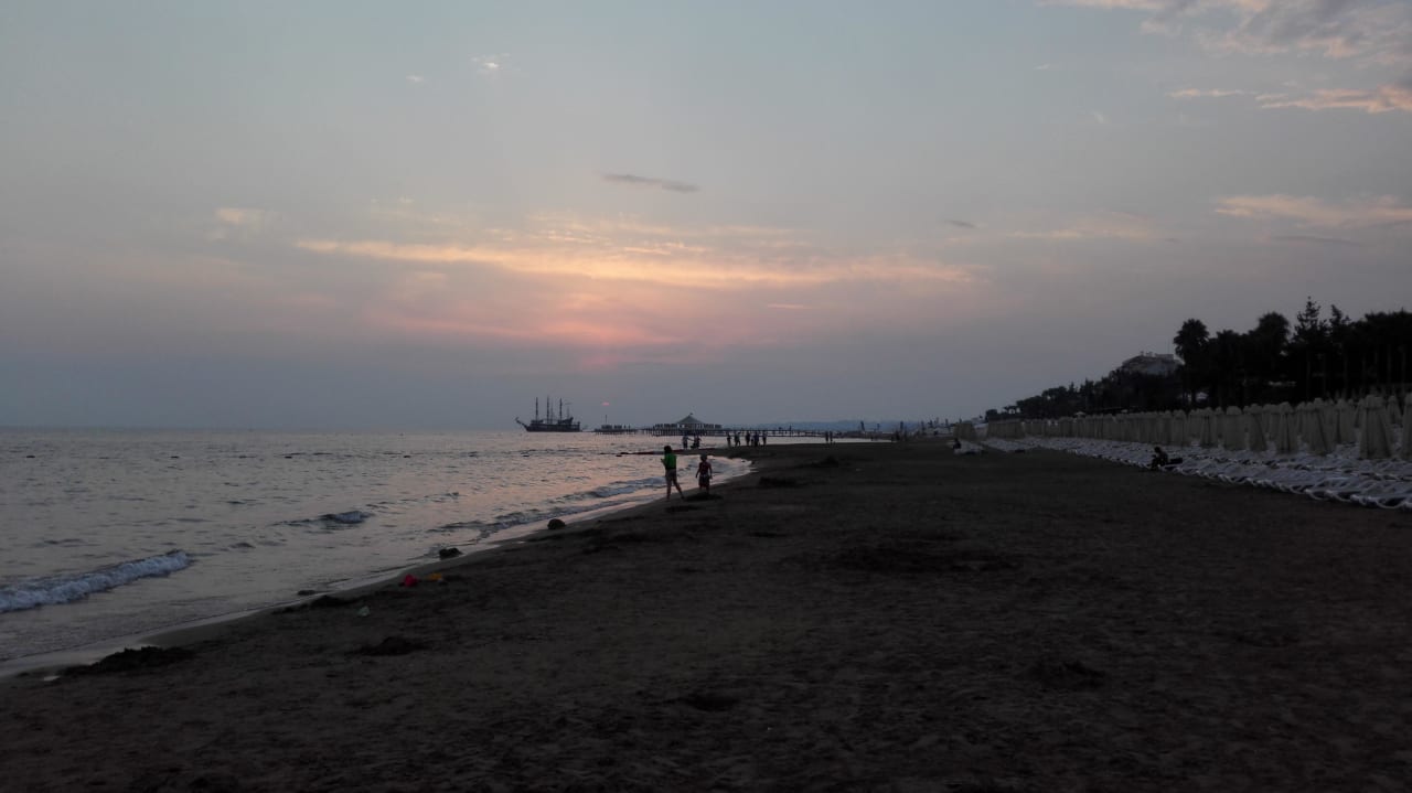 Strand Abend Melas Resort Hotel