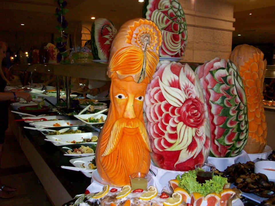 Originell von Hand geschnitzt Aska Hotel Just in Beach