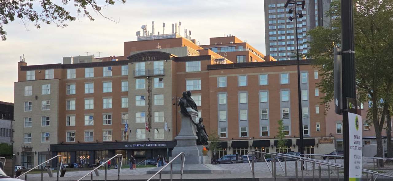 Außenansicht Hotel Chateau Laurier