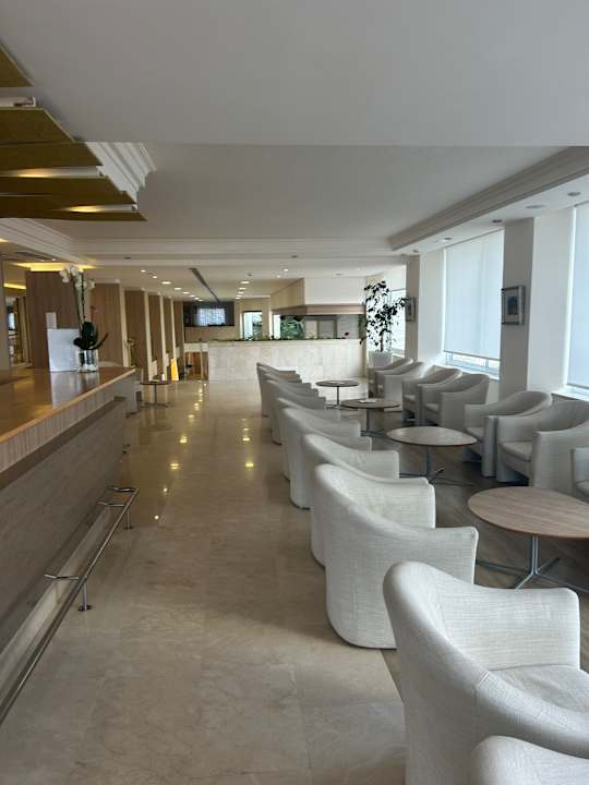 Lobby Sabina Hotel & Suites