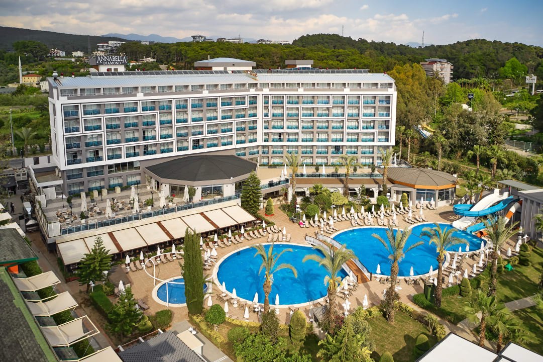 Außenansicht Annabella Diamond Hotel & Spa
