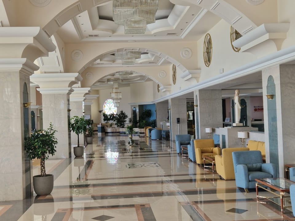 Lobby Rodos Palladium Leisure & Wellness