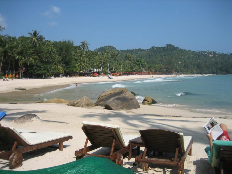 Blick auf den öffentlichen Strand Panviman Resort Koh Phangan