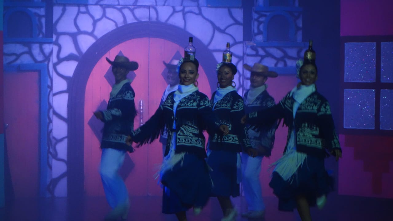 Theater Catalonia Royal Tulum Beach & Spa Resort - Adults only