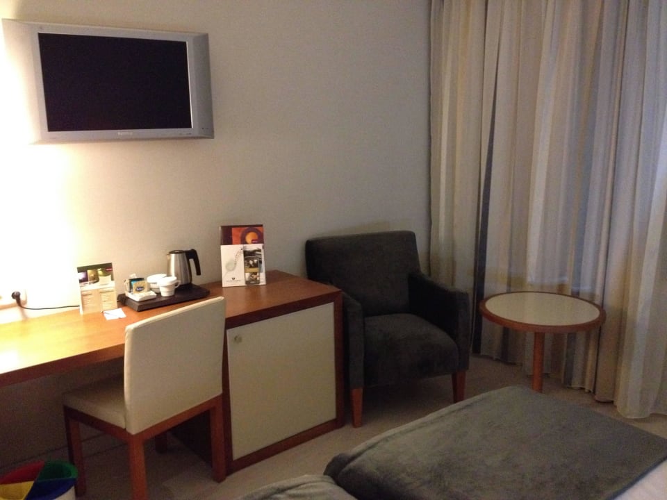 Raum Hotel Mercure Lisboa