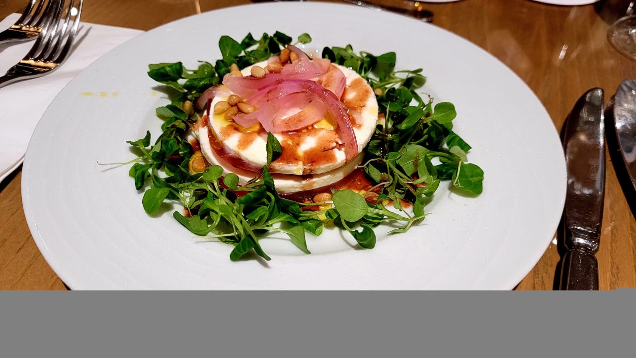 Gastro Tigaiga Suites