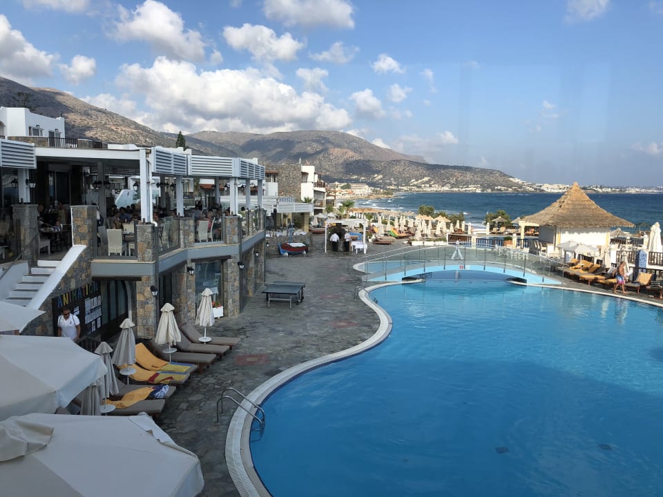 Außenansicht Alexander Beach Hotel & Village Resort