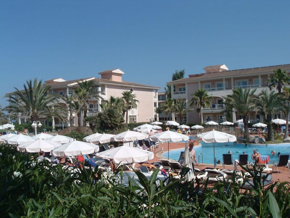 Blick auf den Pool Playa Garden Selection Hotel & Spa