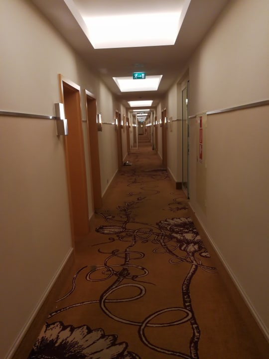 Flur der 2. Etage Hotel Mondial am Dom Cologne- MGallery