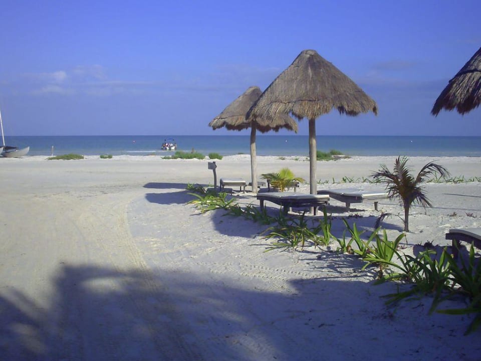 Am Strand Hotel Xaloc Resort