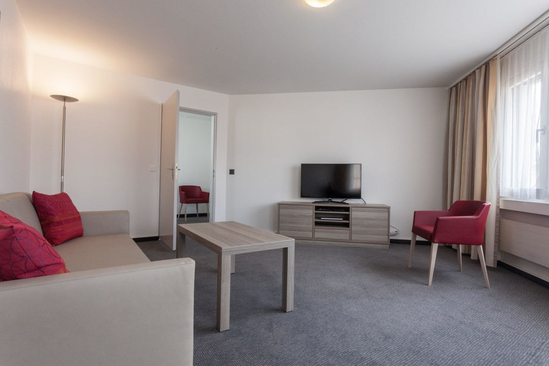 Wohnbereich EMA House Serviced Apartments Aussersihl