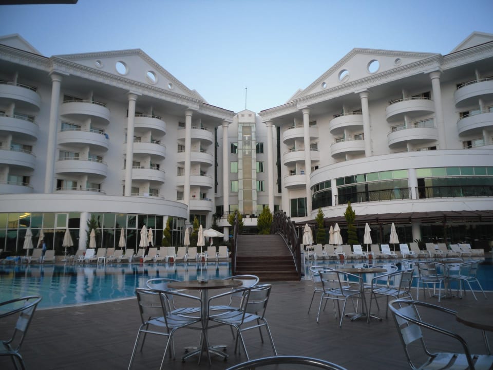 Blick von der Poolbar Roma Beach Resort & Spa 16+ Adult Only