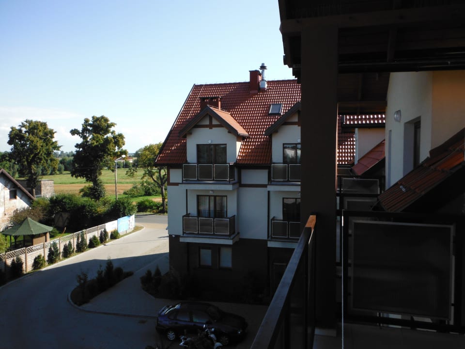 Widok z balkonu Apartments Lazurowy Dwor