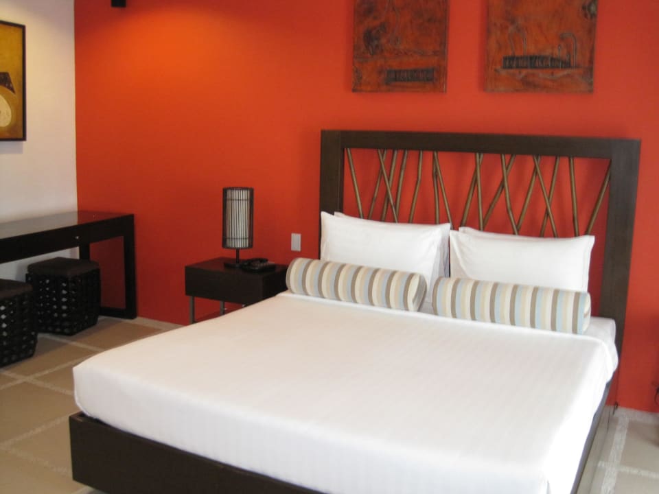 Master Bedroom Boracay Apartments at 7Stones