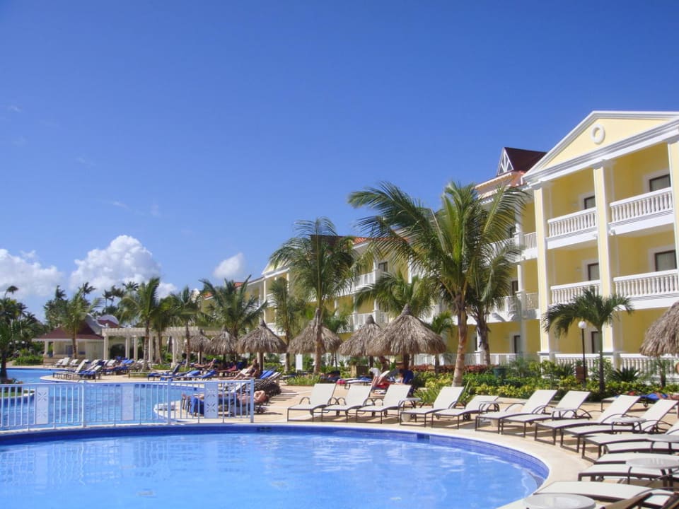 Pool 3 Bahia Principe Luxury Esmeralda