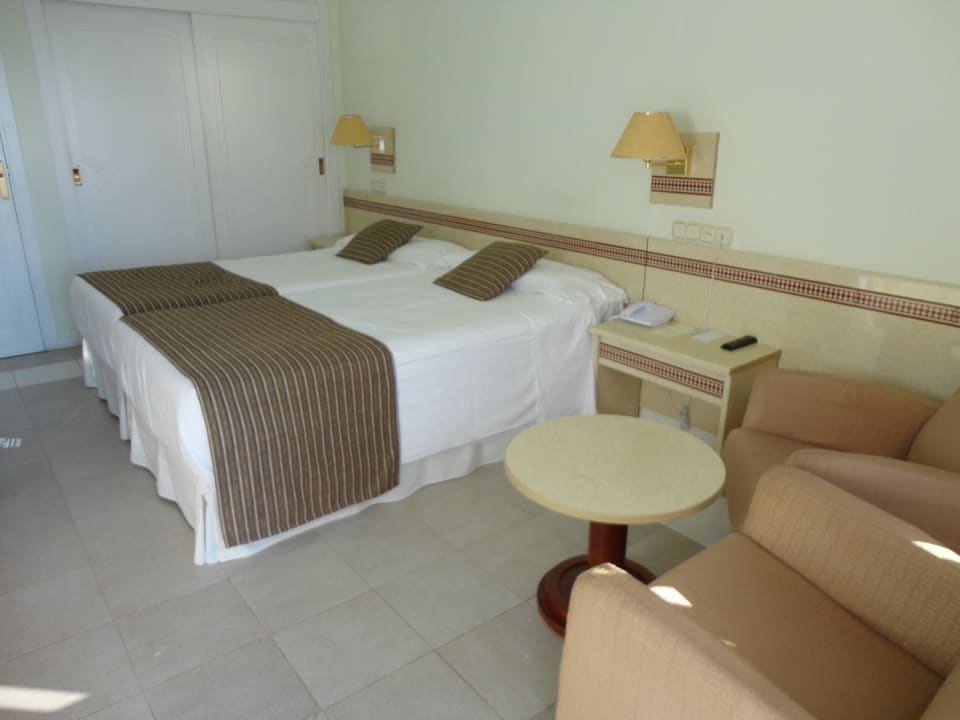 Bettseite Melia La Palma Hotel