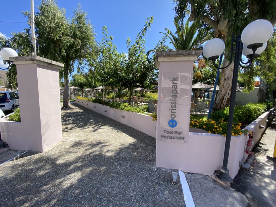 Gartenanlage Corissia Beach Hotel