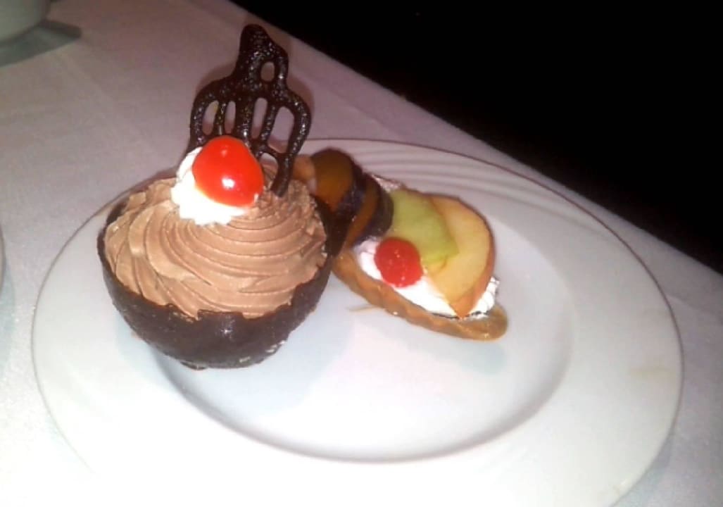 Extra-Dessert für mich vom Koch  Three Corners Equinox Beach Resort