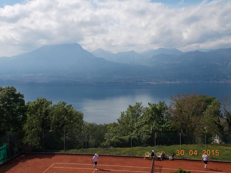 Blick zum See Parc Hotel Jolanda