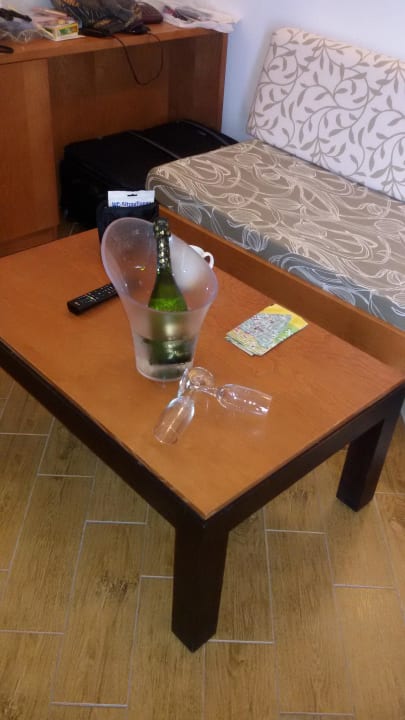 Hochzeitsgeschenk  HL Miraflor Suites Hotel