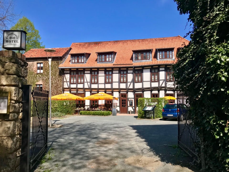 Außenansicht Hotel Halberstädter Hof