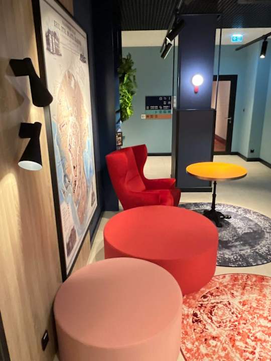 Lobby MEININGER Kraków Centrum